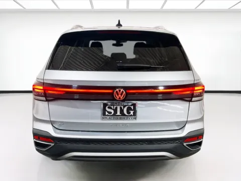 More photos of 2025 Volkswagen Taos SE at STG Chandler, AZ