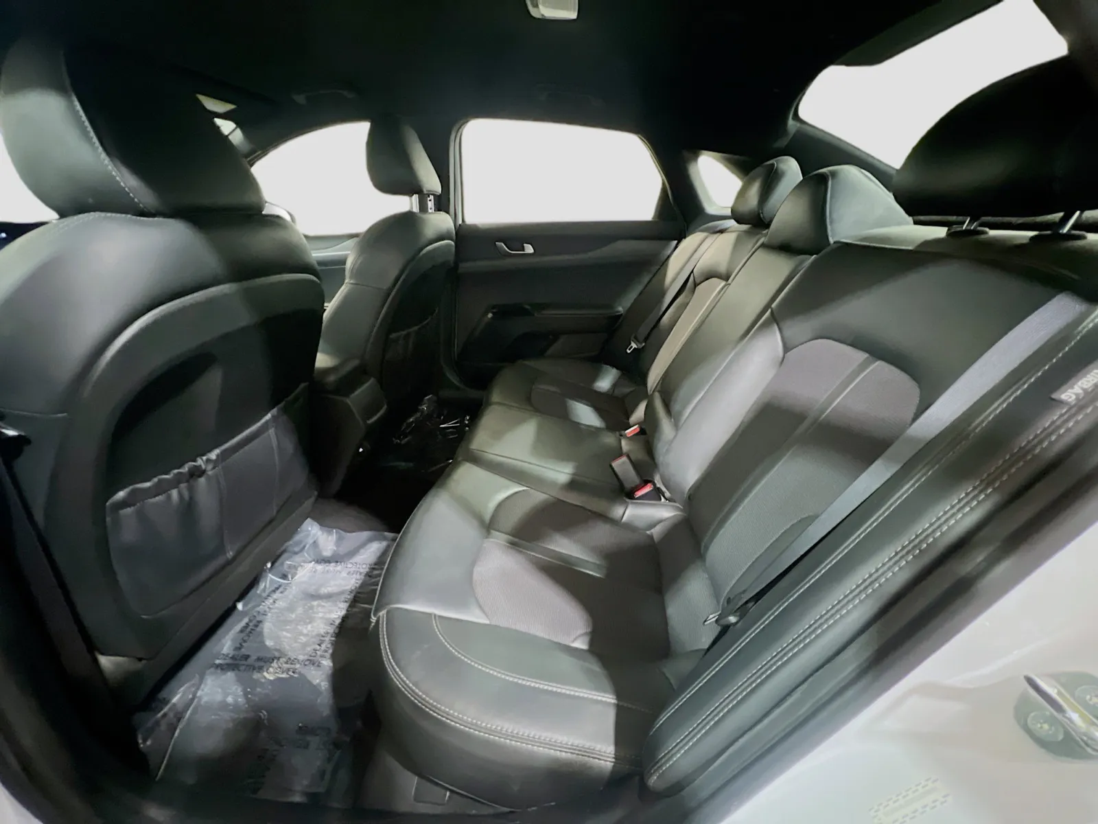 2024 Kia K5 GT-Line - Photo 17