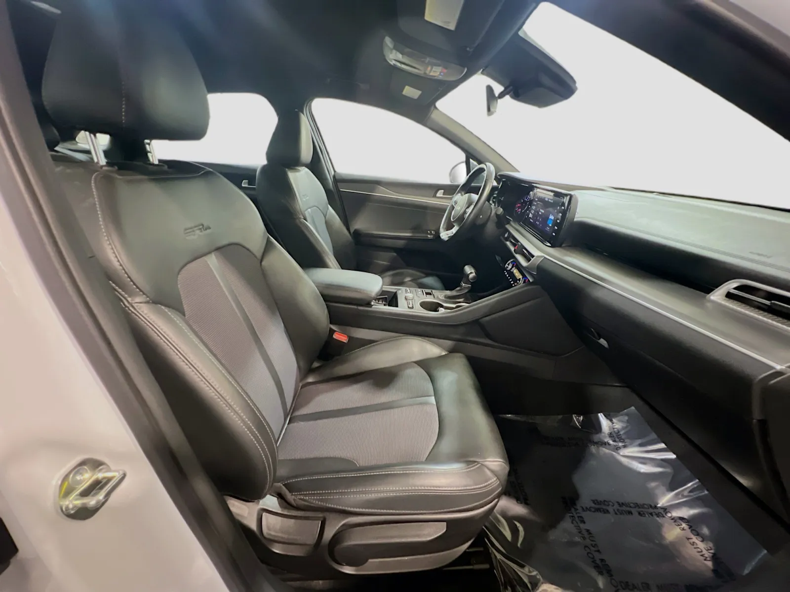 2024 Kia K5 GT-Line - Photo 20