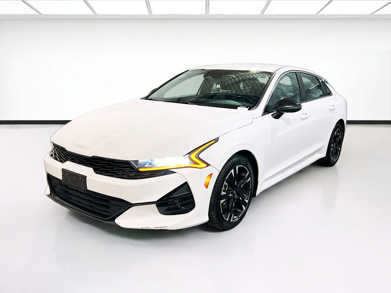 White 2024 Kia K5 GT-Line for sale in Chandler, AZ