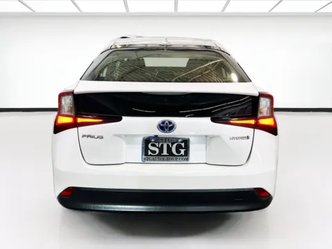 More photos of 2021 Toyota Prius L at STG Chandler, AZ