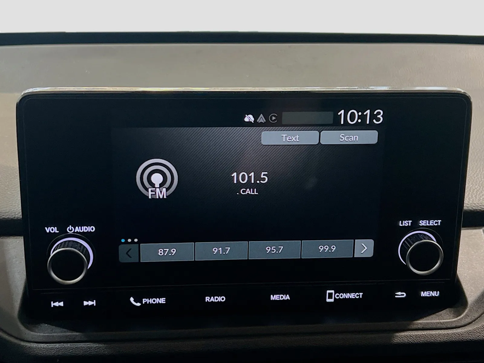 2025 Honda Accord SE - Photo 10