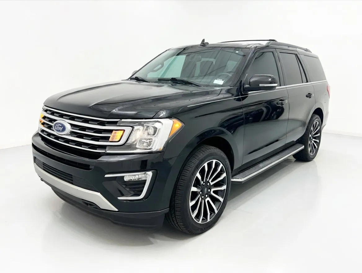 Black 2021 Ford Expedition XLT for sale in Chandler, AZ