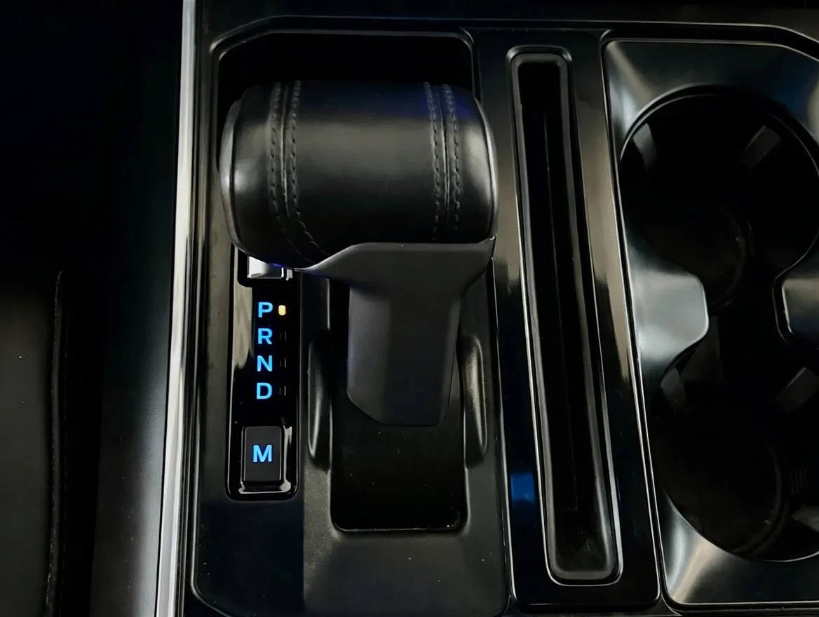 2023 Ford F-150 Raptor - Photo 13