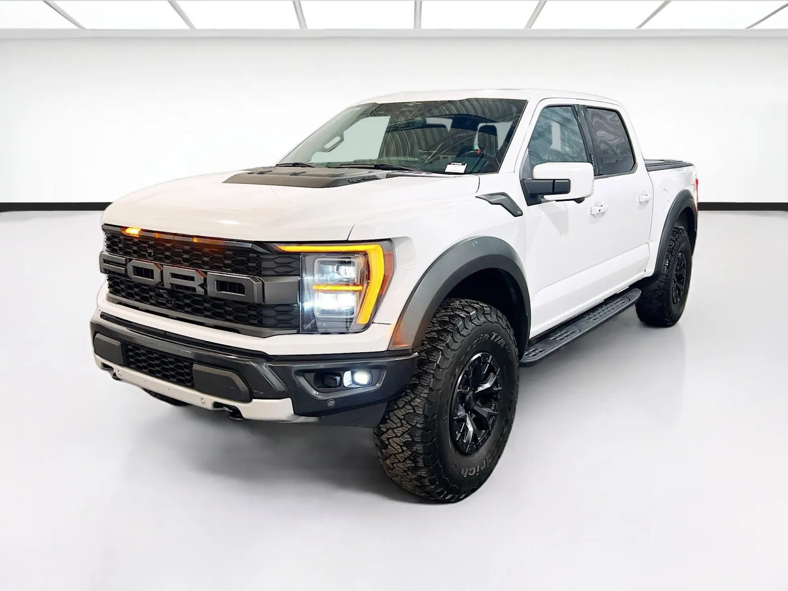 White 2023 Ford F-150 Raptor for sale in Chandler, AZ