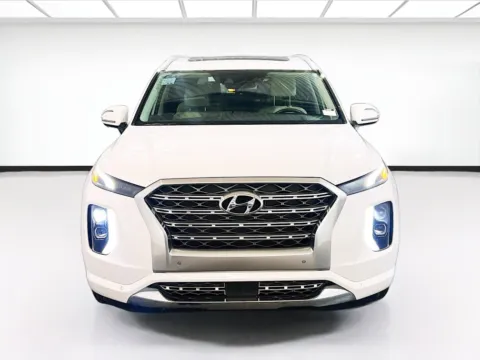 Photos of 2020 Hyundai Palisade Limited for sale in Chandler, AZ at STG Chandler