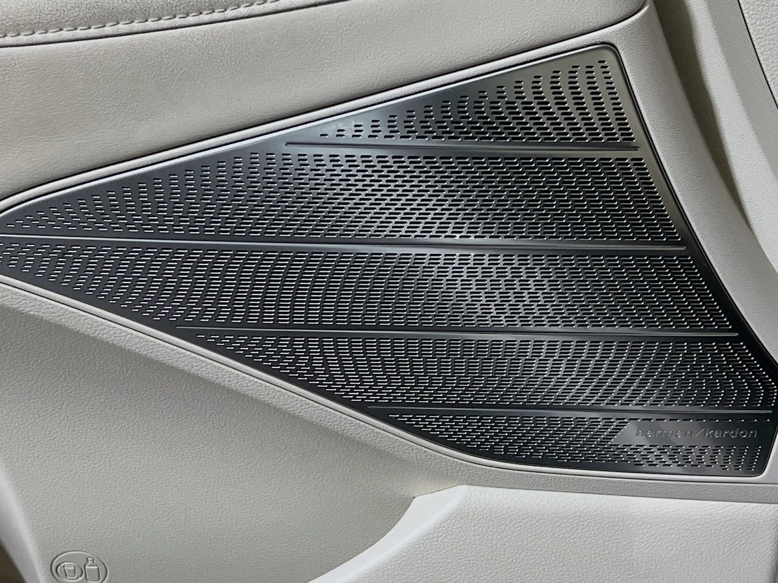 2020 Hyundai Palisade Limited - Photo 15