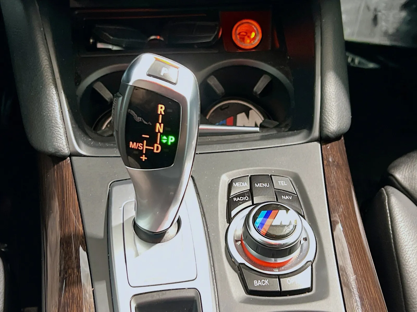 2014 BMW X6 xDrive50i - Photo 13