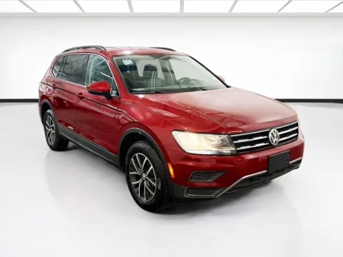 Another view of 2019 Volkswagen Tiguan 2.0T SE for sale in Chandler, AZ at STG Chandler