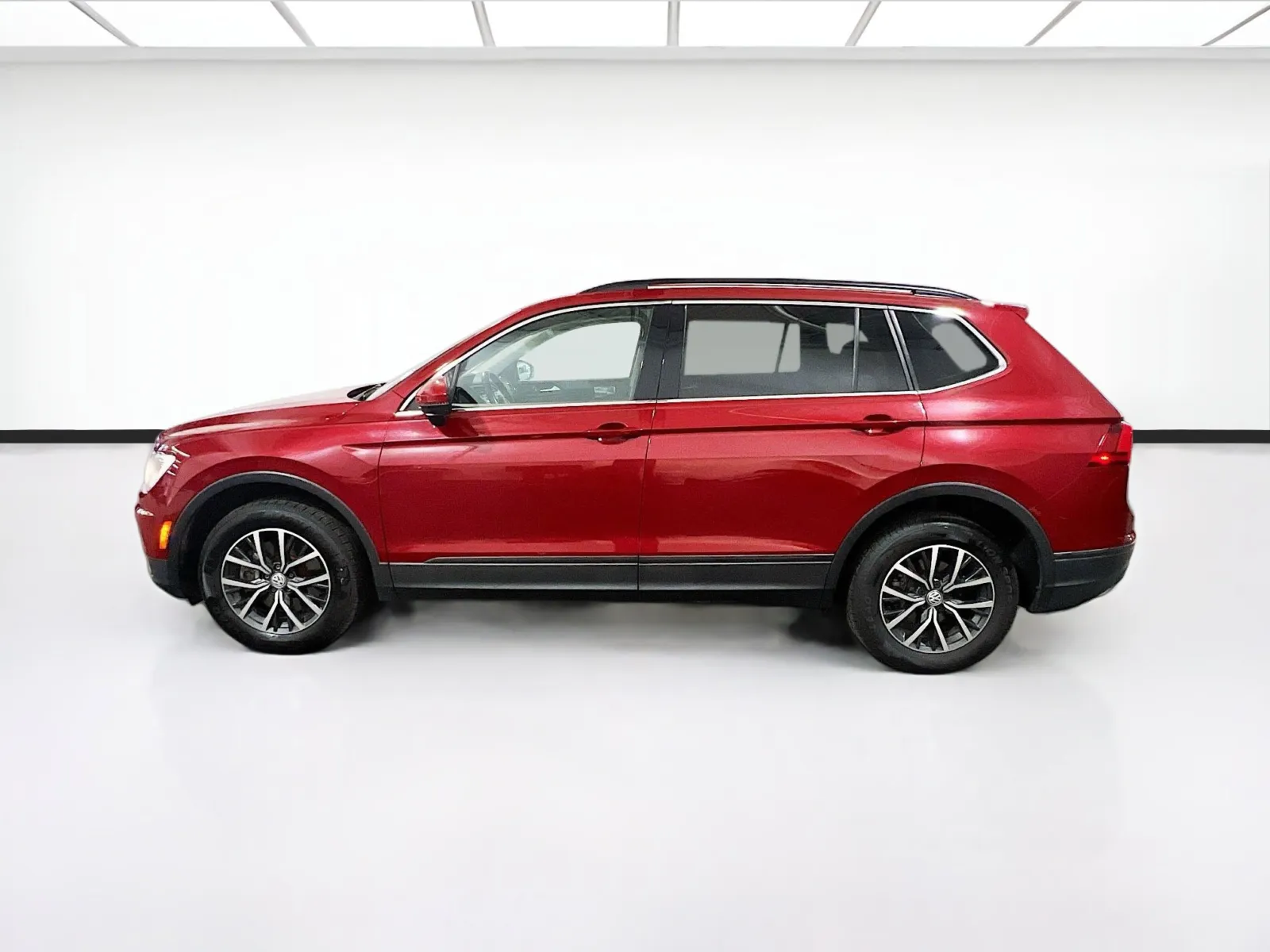 2019 Volkswagen Tiguan SE - Photo 22