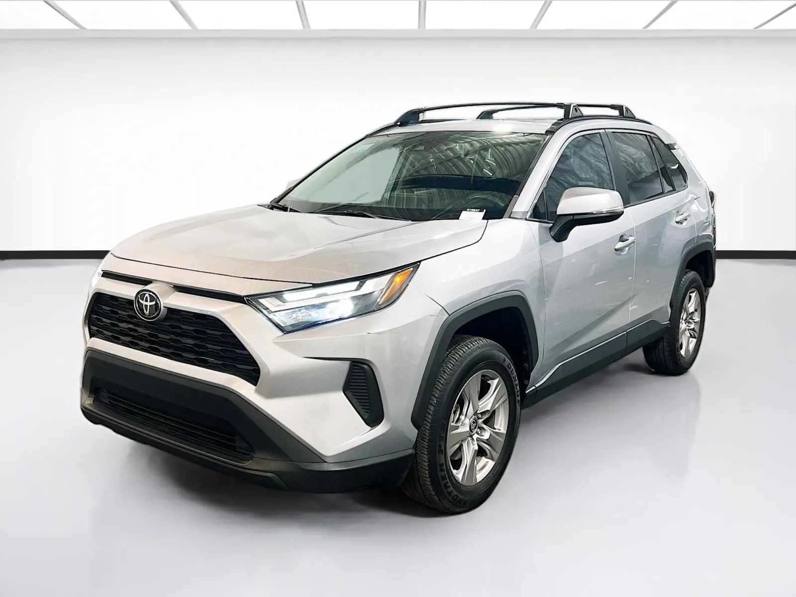 Silver 2022 Toyota RAV4 XLE for sale in Chandler, AZ