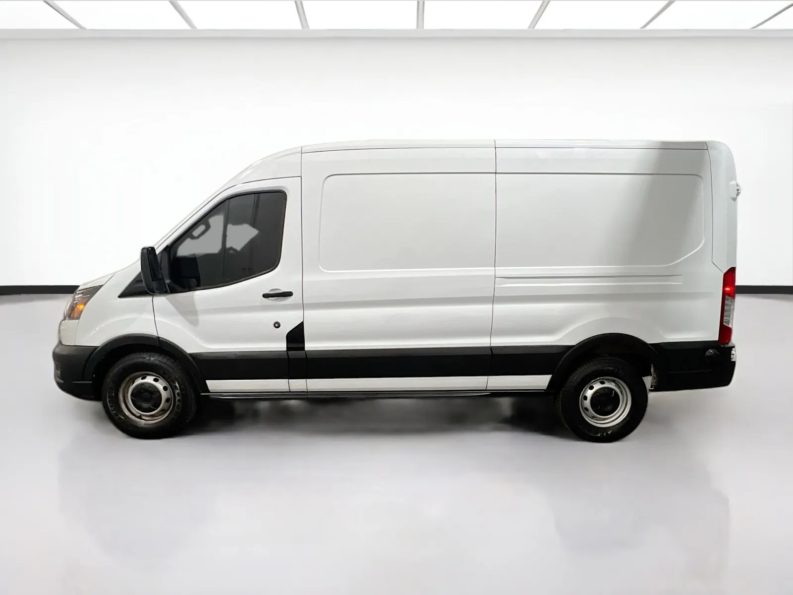 2020 Ford Transit Van Base - Photo 20