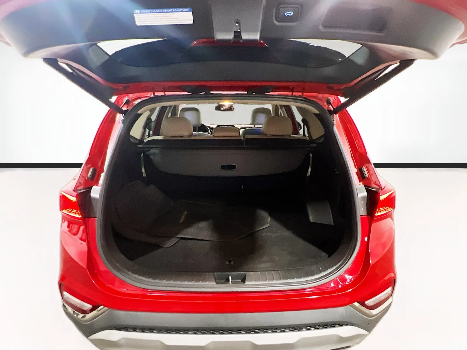 2020 Hyundai Santa Fe Limited - Photo 21