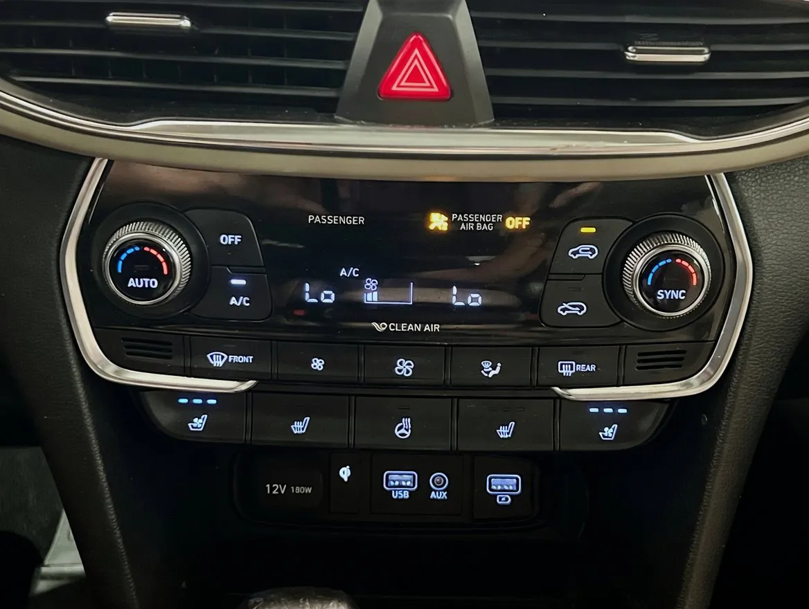 Hyundai Santa Fe photo 12