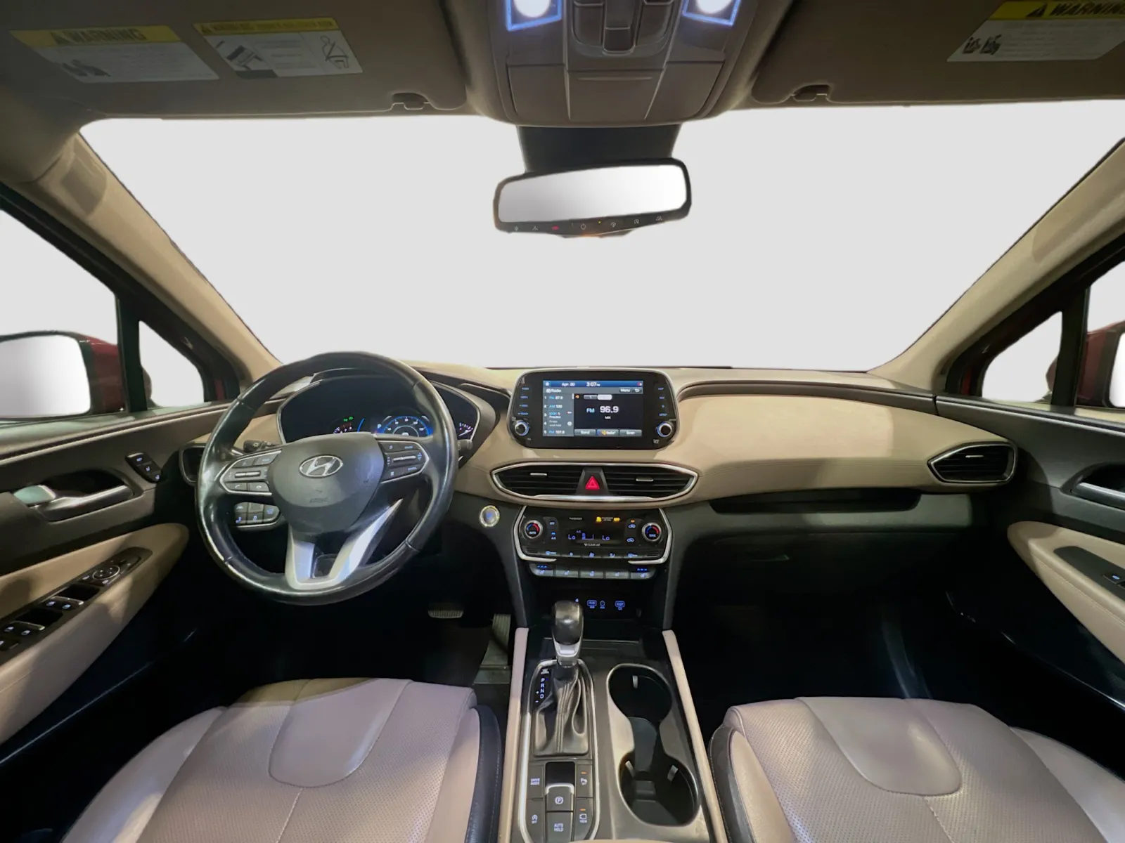 2020 Hyundai Santa Fe Limited - Photo 18