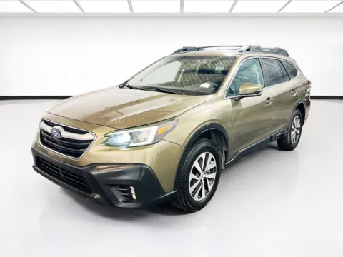 Green 2022 Subaru Outback Premium for sale in Chandler, AZ