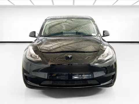 Photos of 2024 Tesla Model Y Long Range for sale in Chandler, AZ at STG Chandler