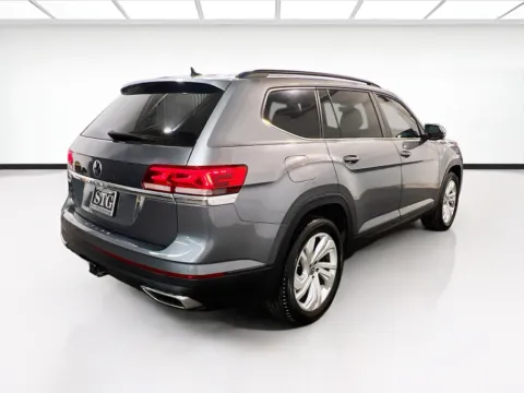 More photos of 2023 Volkswagen Atlas 3.6L V6 SE w/Technology at STG Chandler, AZ