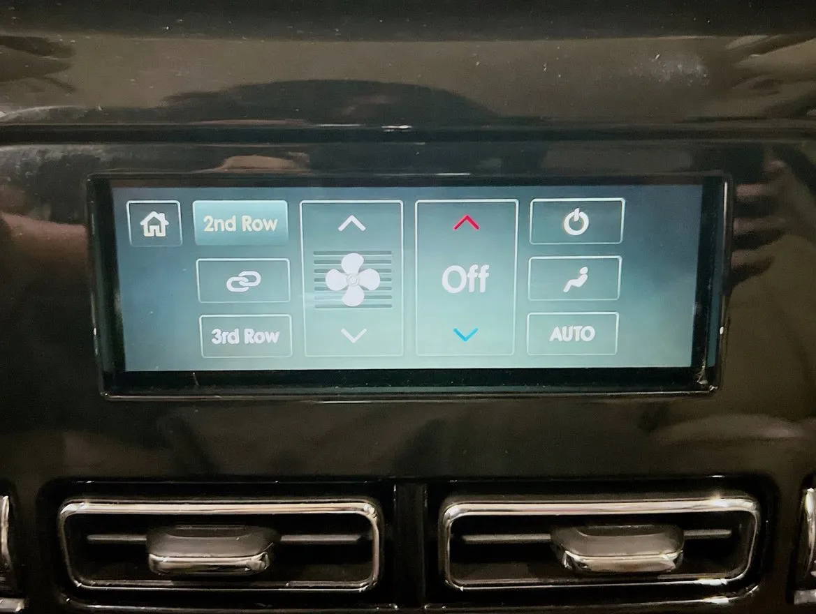 Lincoln Aviator photo 20