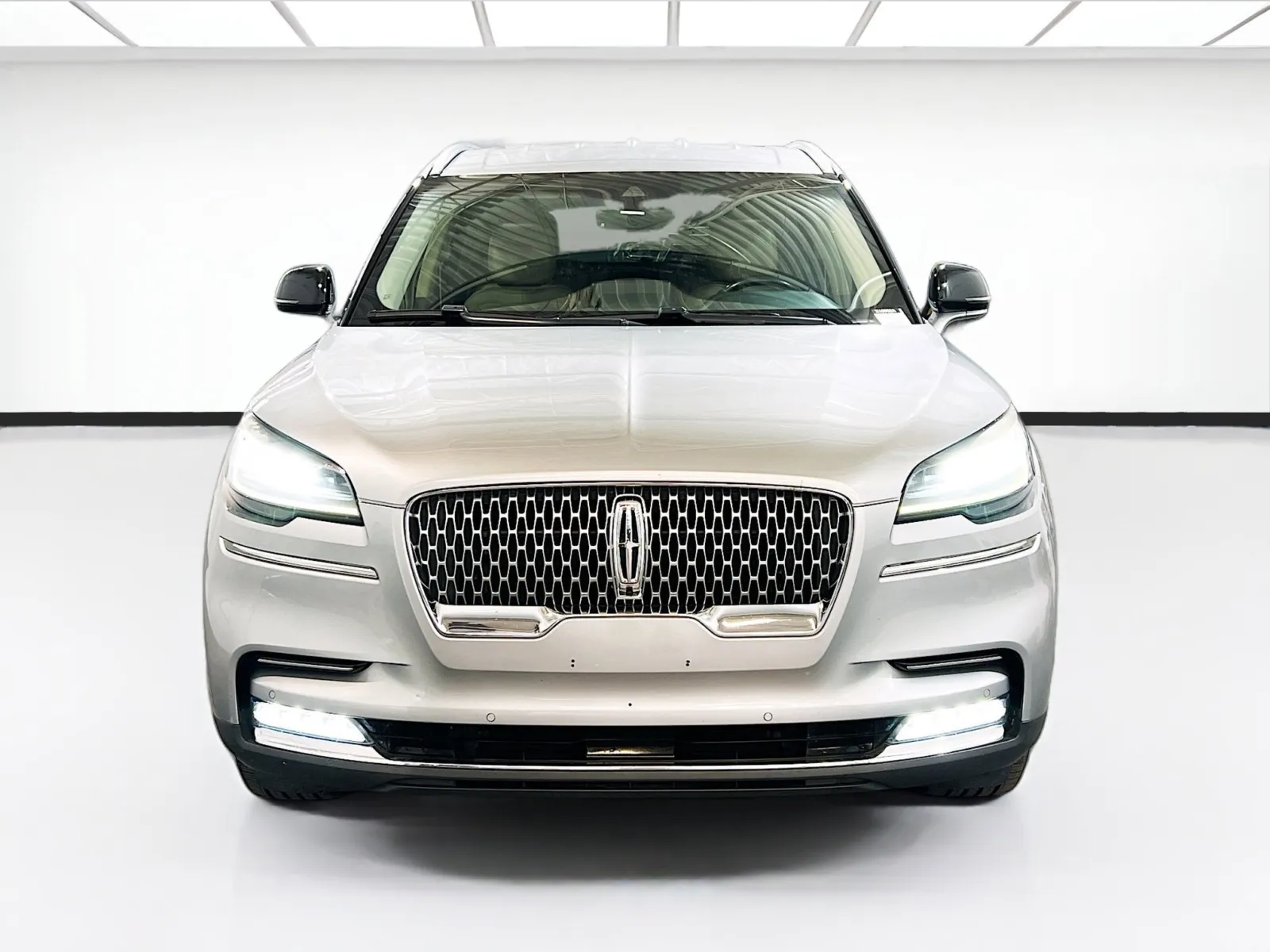 Lincoln Aviator photo 2