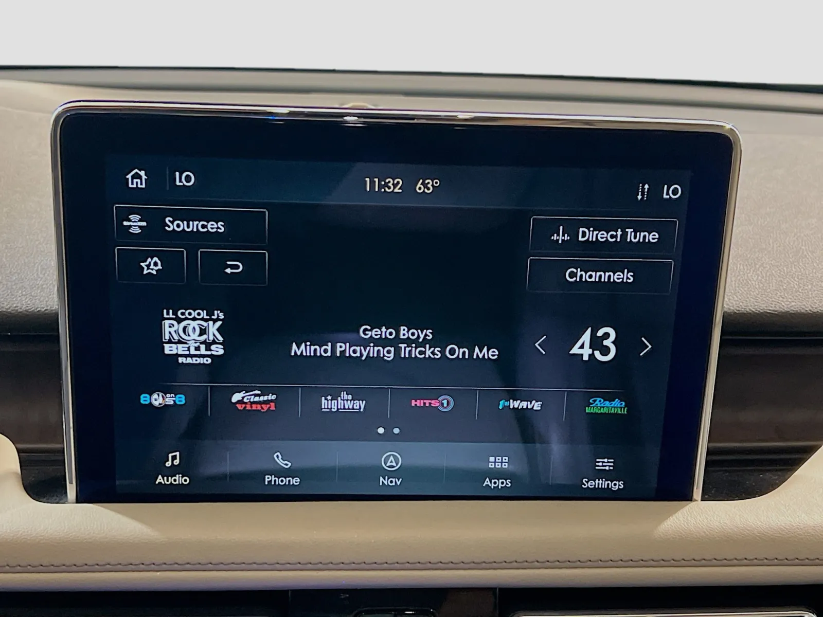 Lincoln Aviator photo 11