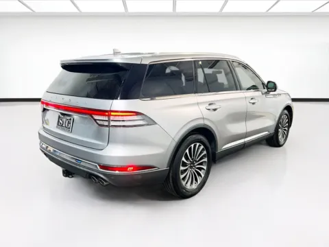 More photos of 2020 Lincoln Aviator Reserve at STG Chandler, AZ