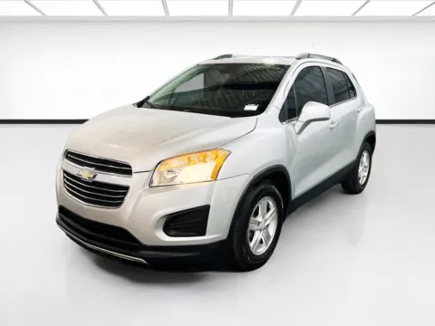 Silver 2016 Chevrolet Trax LT for sale in Chandler, AZ