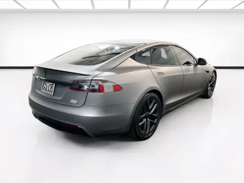 More photos of 2021 Tesla Model S Plaid at STG Chandler, AZ