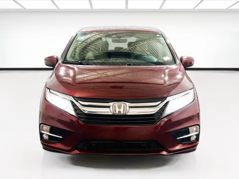 Photos of 2019 Honda Odyssey Touring for sale in Chandler, AZ at STG Chandler