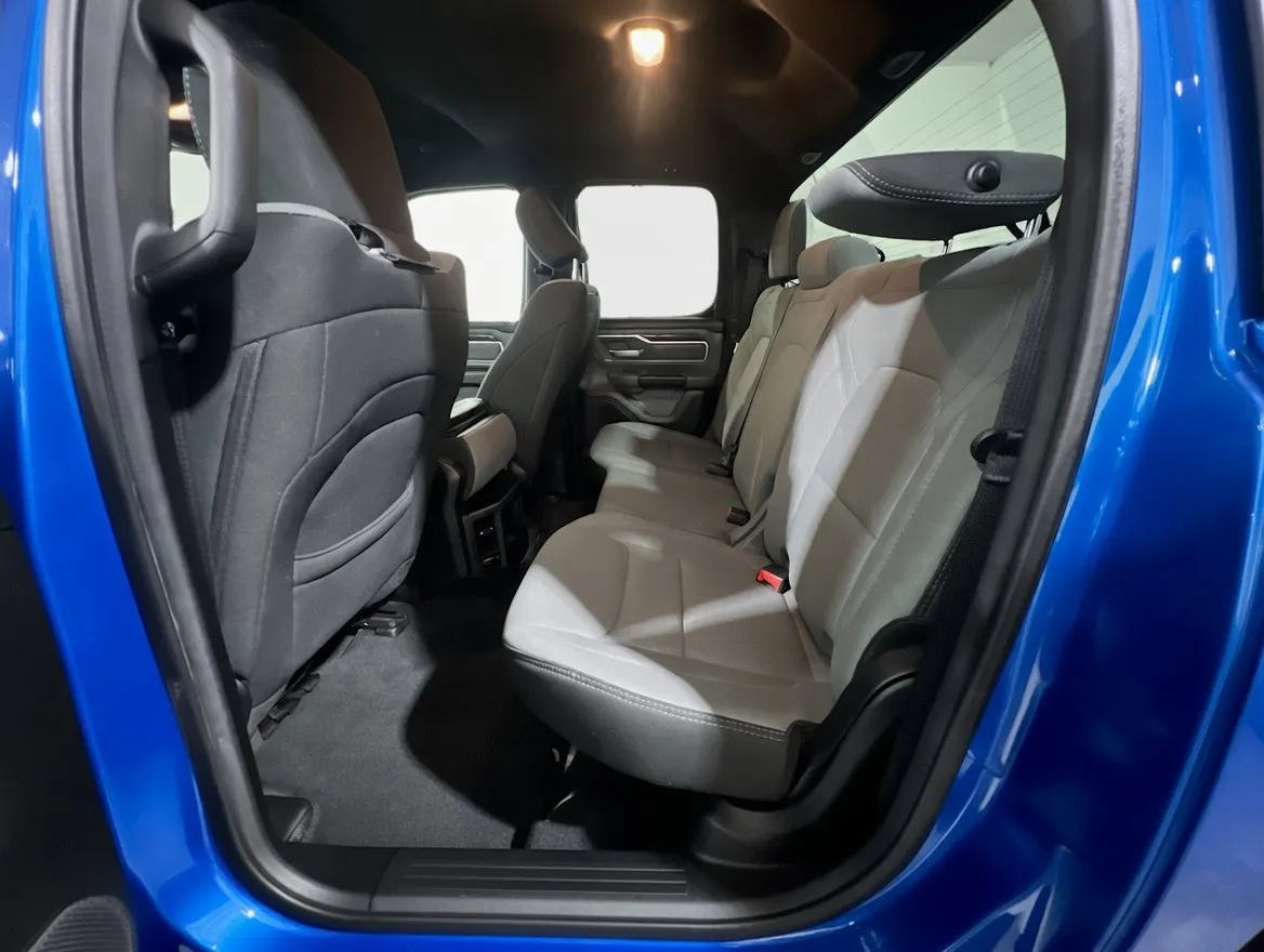 Ram 1500 photo 16