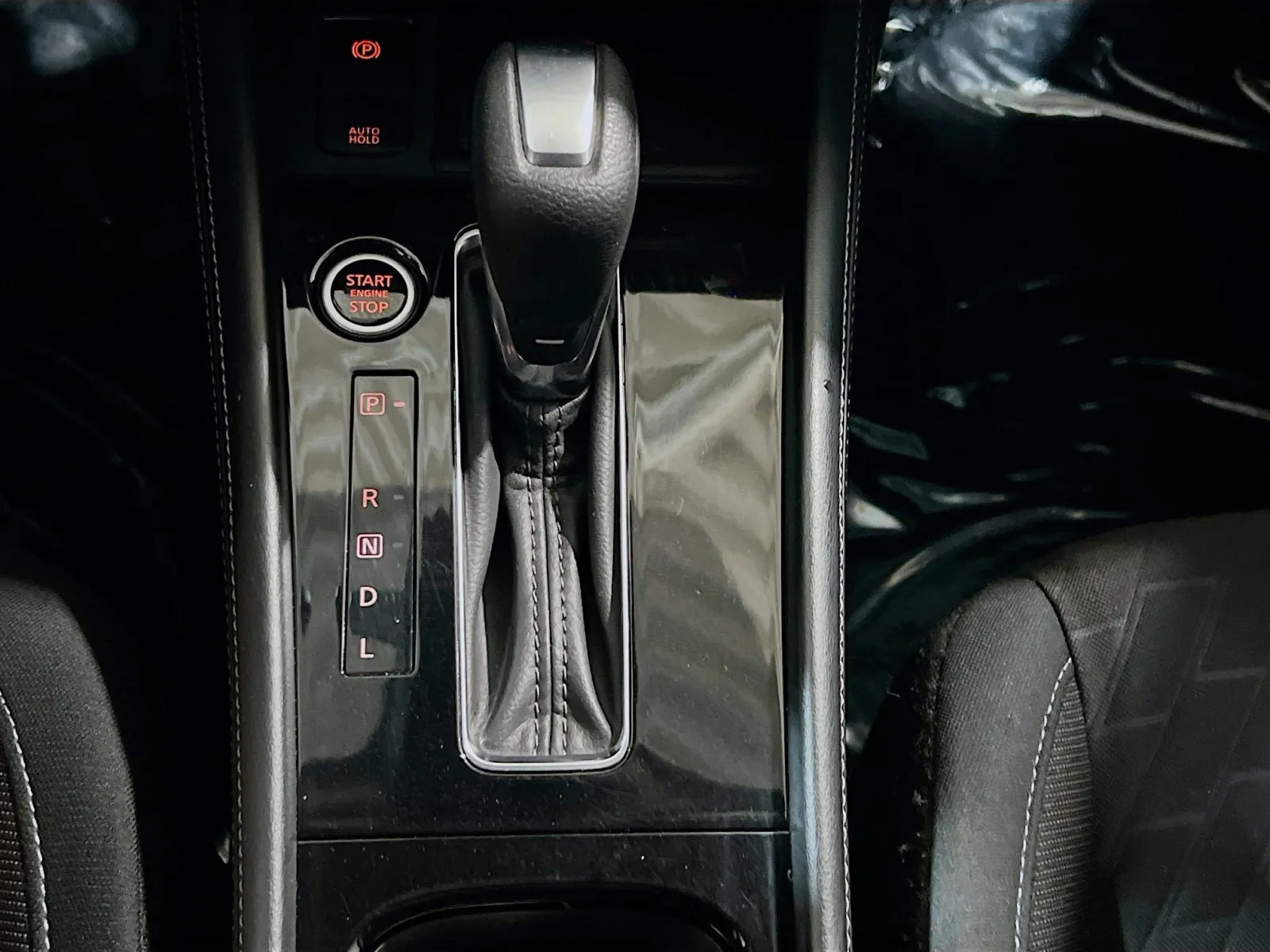 2023 Nissan Kicks SV - Photo 12