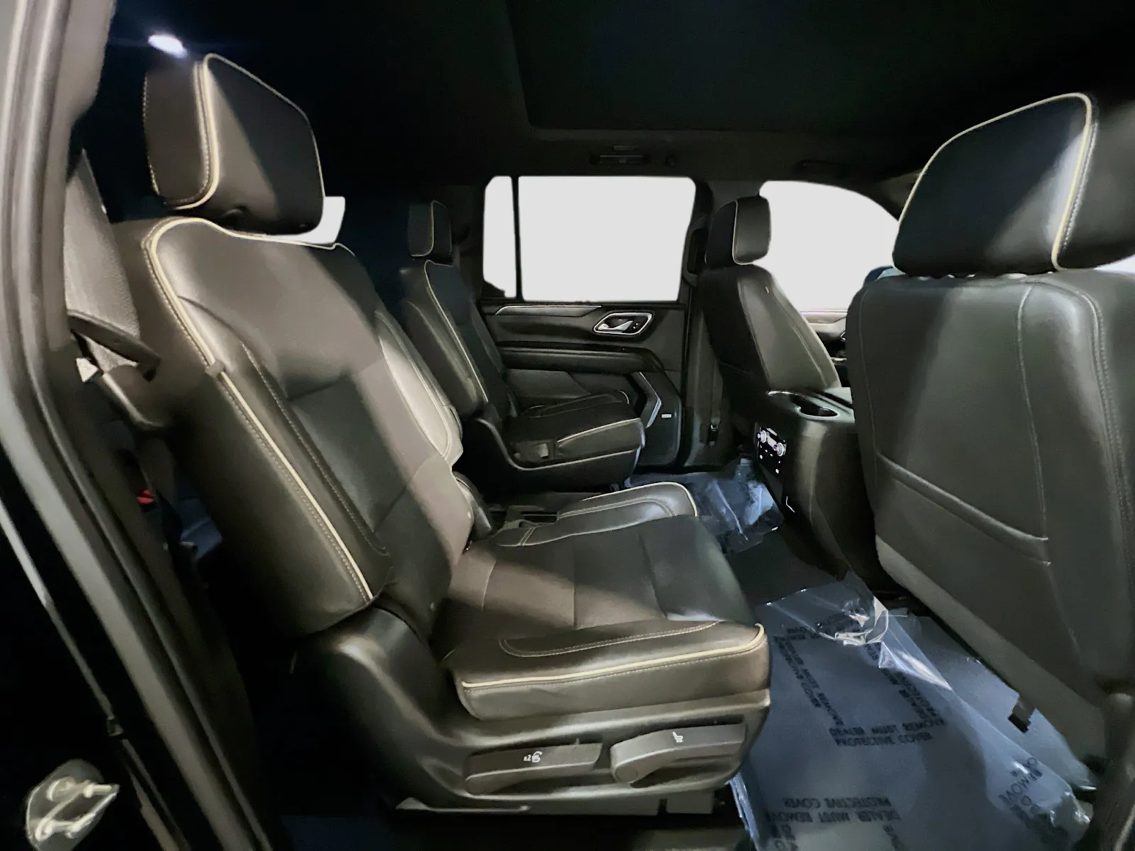 2023 GMC Yukon XL SLT - Photo 21