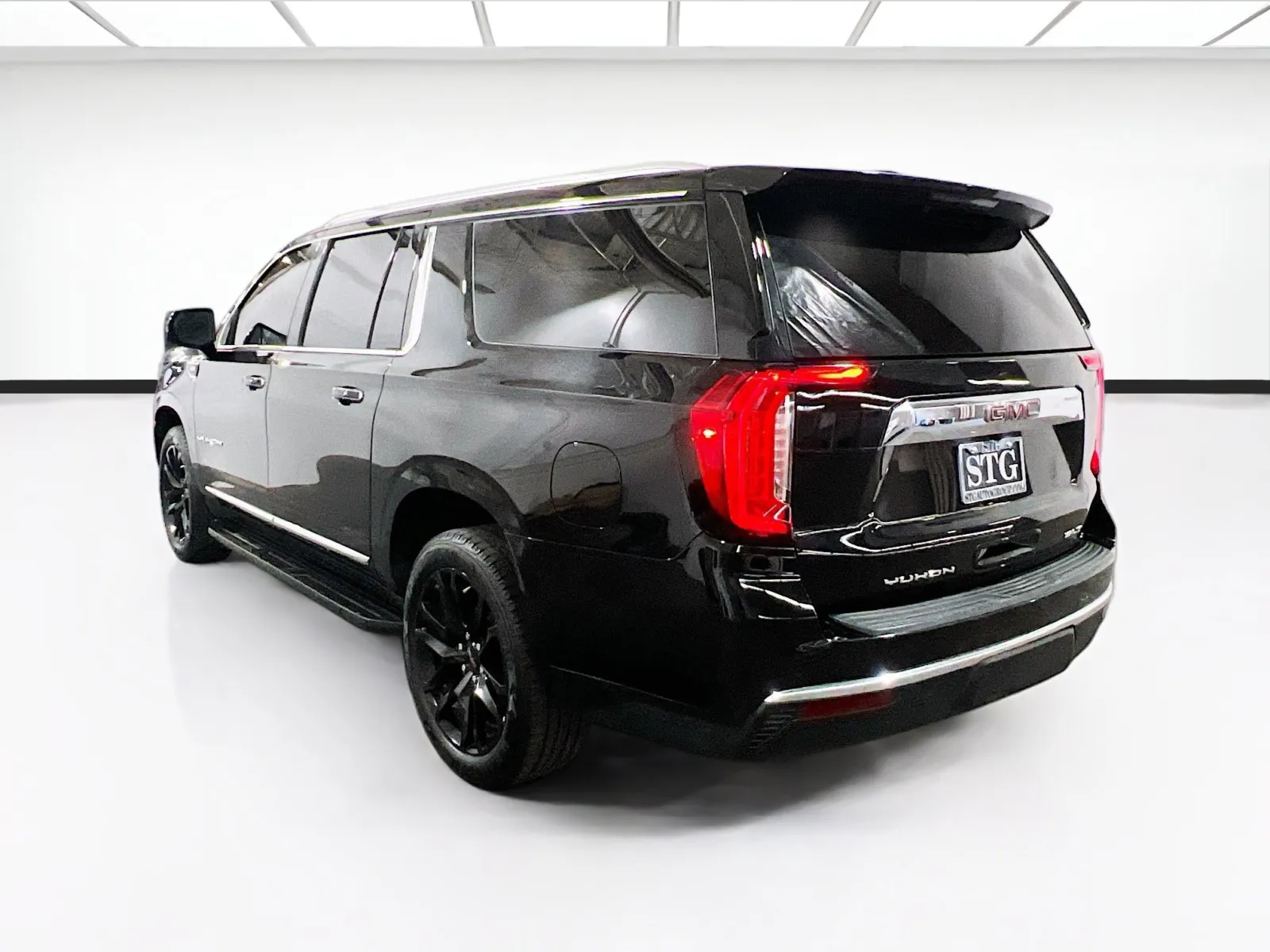 2023 GMC Yukon XL SLT - Photo 6