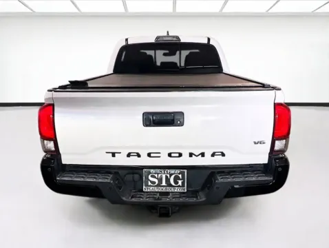More photos of 2018 Toyota Tacoma TRD Off Road at STG Chandler, AZ