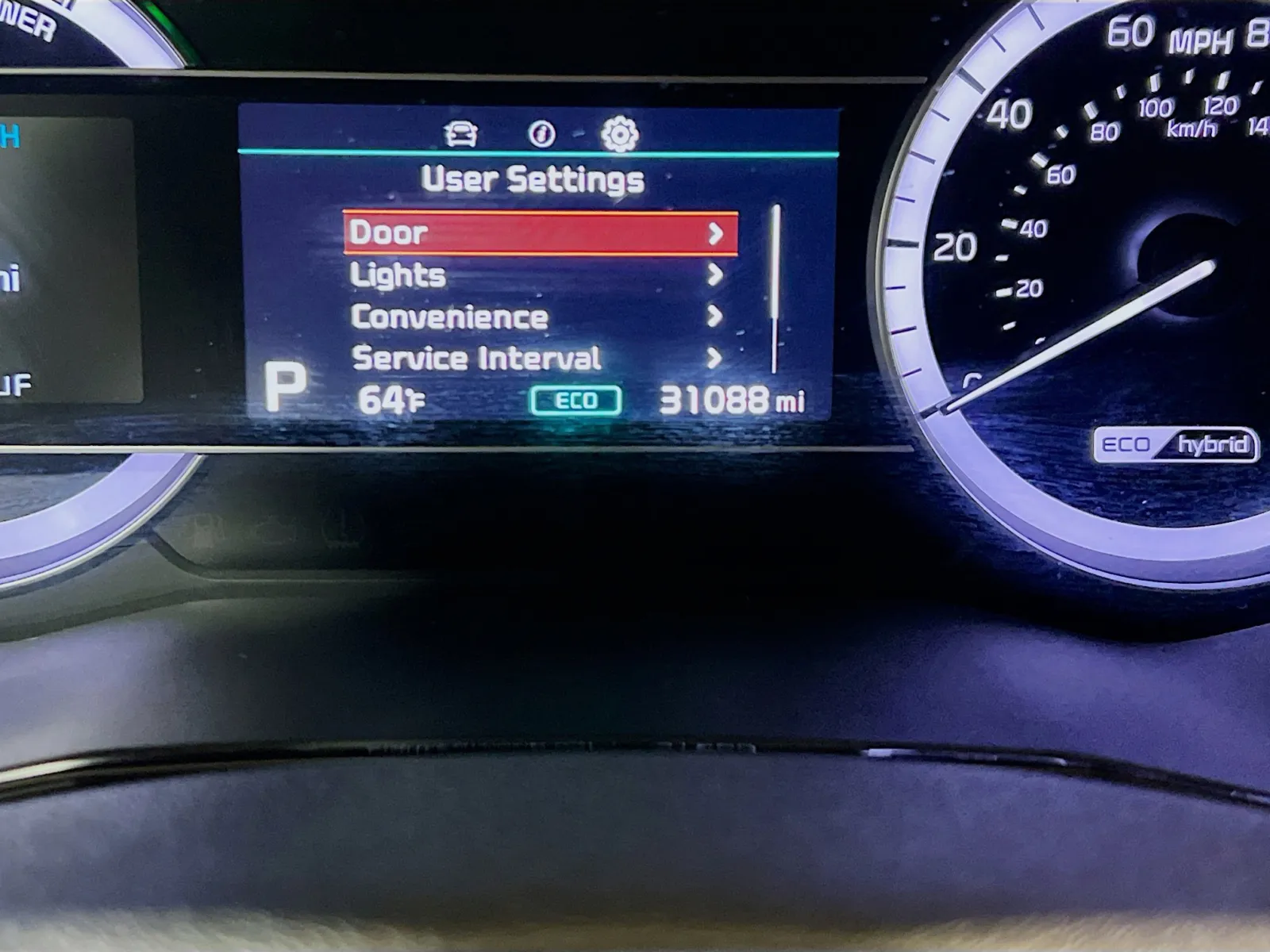 2022 Kia Niro LX - Photo 8
