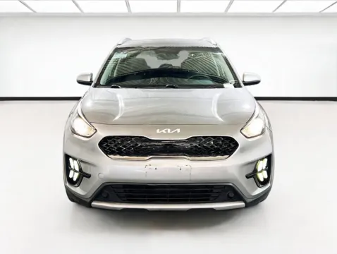Photos of 2022 Kia Niro LX for sale in Chandler, AZ at STG Chandler