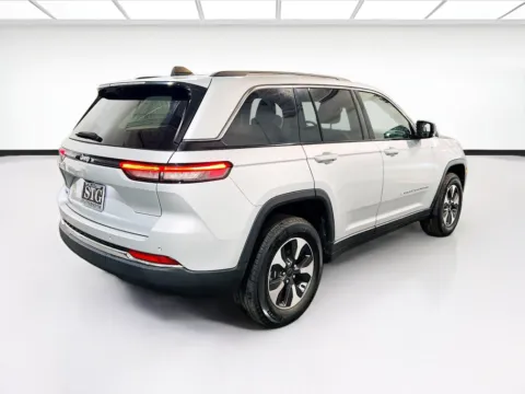 More photos of 2022 Jeep Grand Cherokee 4xe at STG Chandler, AZ