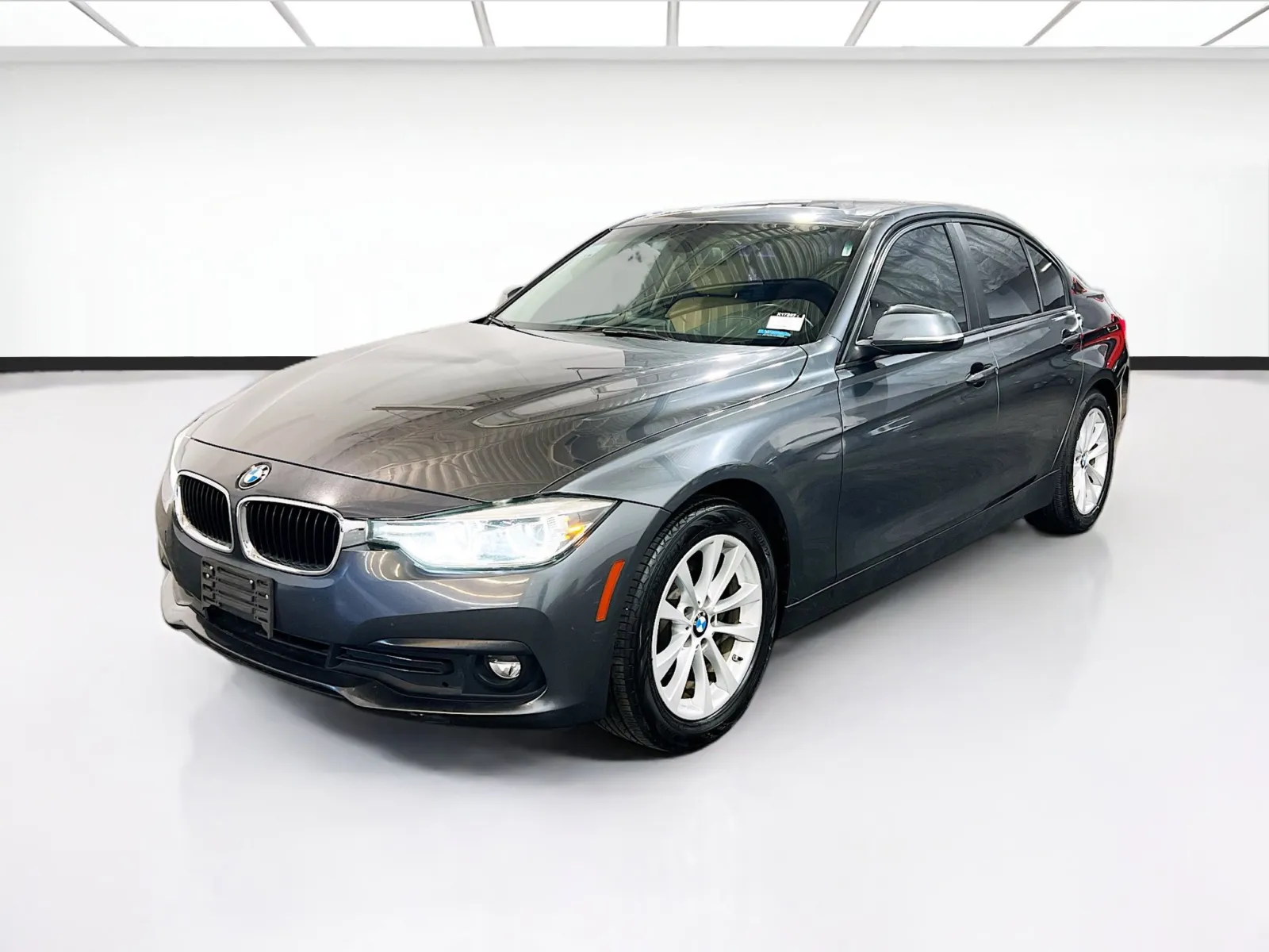 Gray 2018 BMW 3 Series 320i for sale in Chandler, AZ