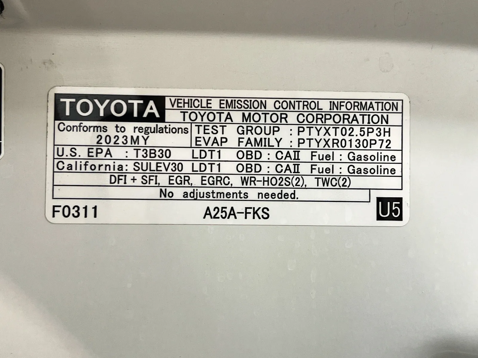 2023 Toyota RAV4 XLE - Photo 24