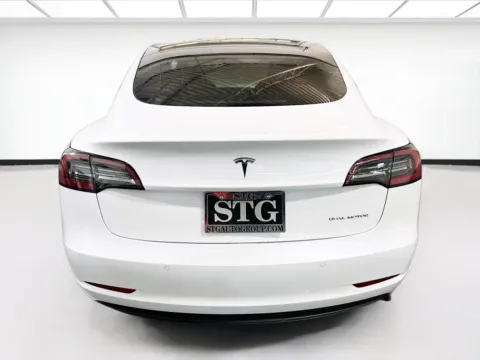 More photos of 2022 Tesla Model 3 Long Range at STG Chandler, AZ