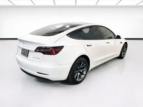 More photos of 2022 Tesla Model 3 Long Range at STG Chandler, AZ