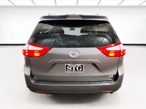 More photos of 2019 Toyota Sienna XLE Premium at STG Chandler, AZ