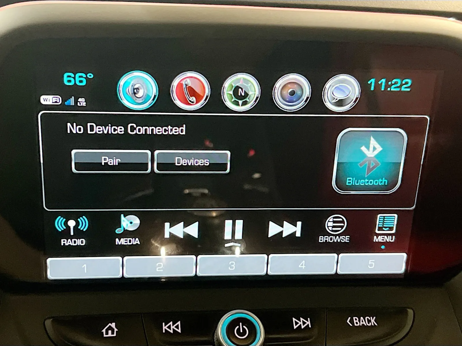 2017 Chevrolet Camaro 2LT - Photo 11