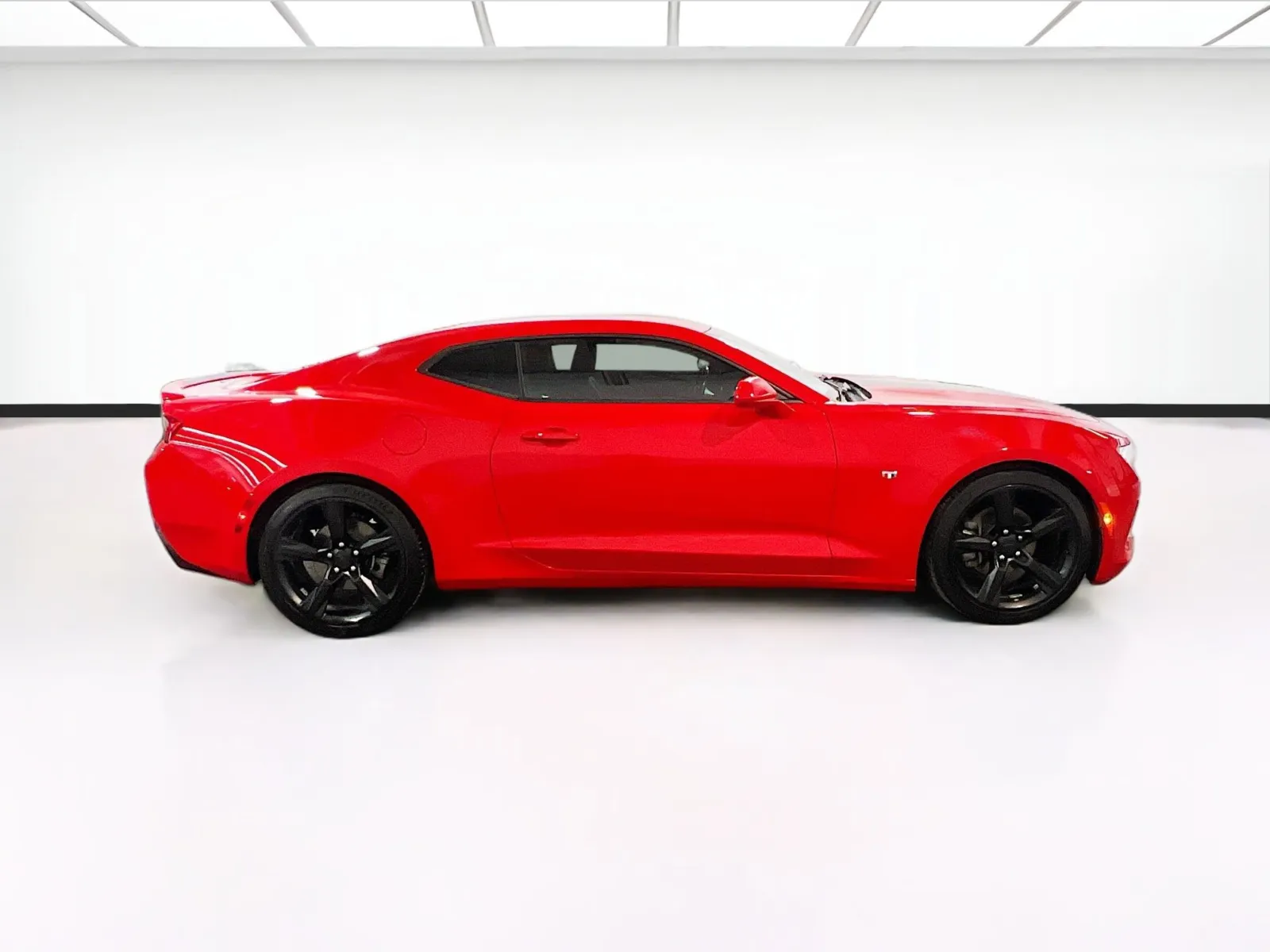 2017 Chevrolet Camaro 2LT - Photo 24