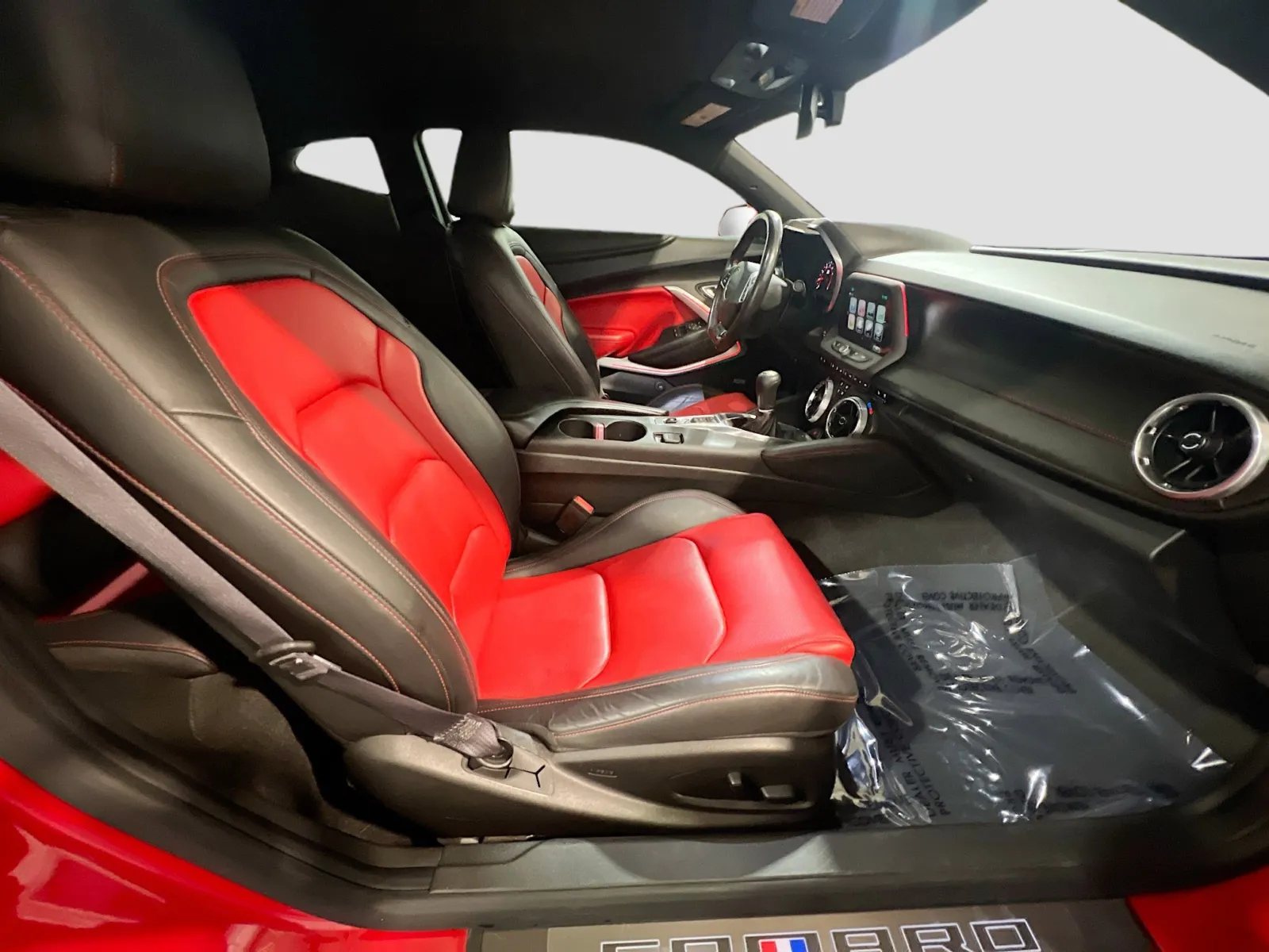 2017 Chevrolet Camaro 2LT - Photo 21