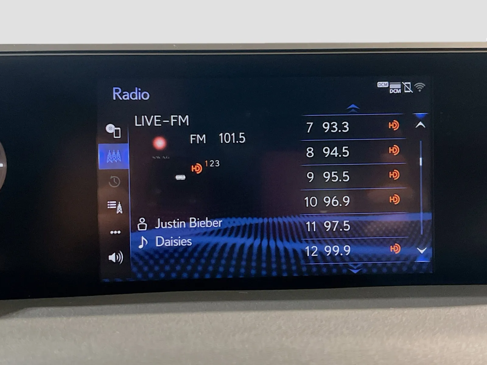 2021 Lexus UX Hybrid 250h - Photo 10