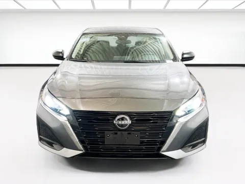 Photos of 2025 Nissan Altima SV for sale in Chandler, AZ at STG Chandler