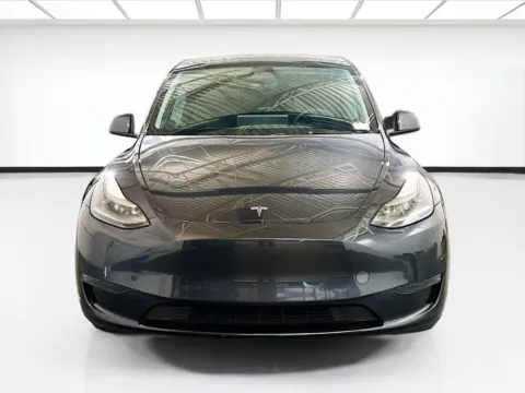 Photos of 2024 Tesla Model Y Long Range for sale in Chandler, AZ at STG Chandler
