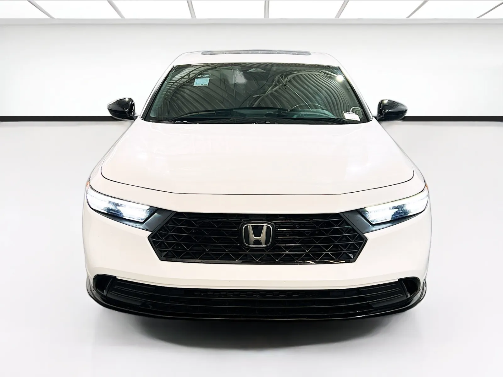 Honda Accord photo 2