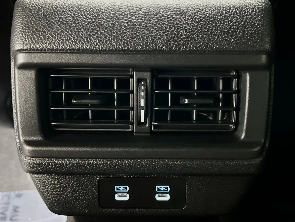 Honda Accord photo 18